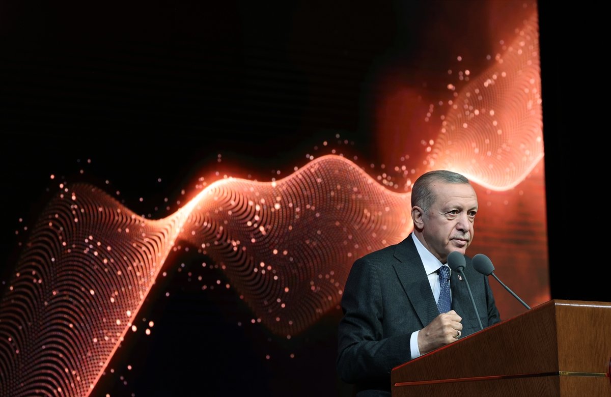 Cumhurbaşkanı Erdoğan: Avrupalı liderler kışı nasıl geçireceklerini düşünüyor #4