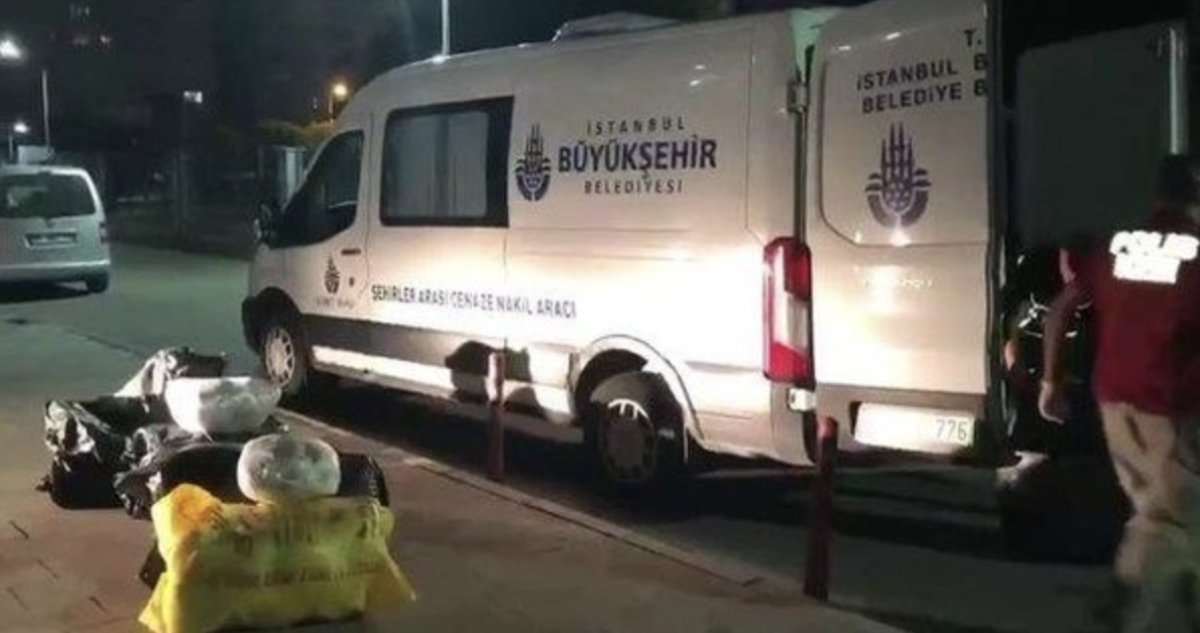Adana da İBB cenaze aracında 144 kilo uyuşturucu yakalandı #2