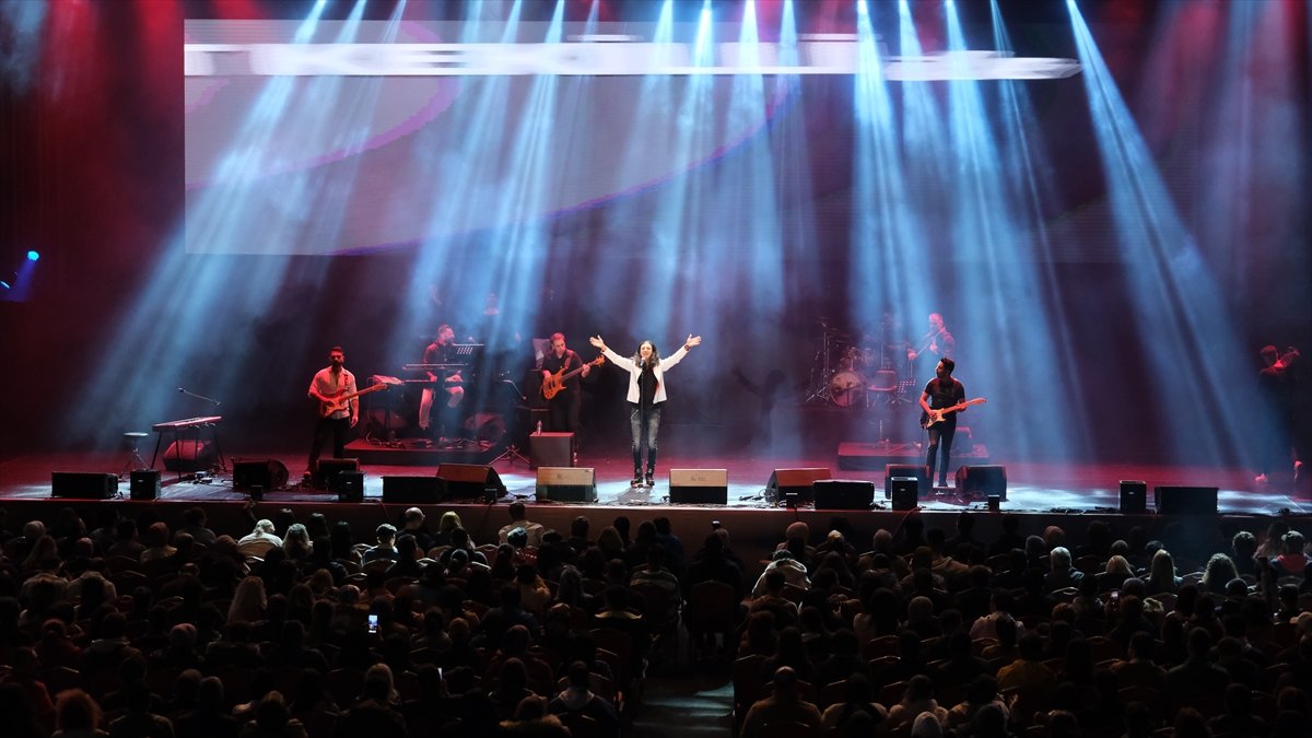 Murat Kekilli, Kuruçeşme Açıkhava da konser verdi #3