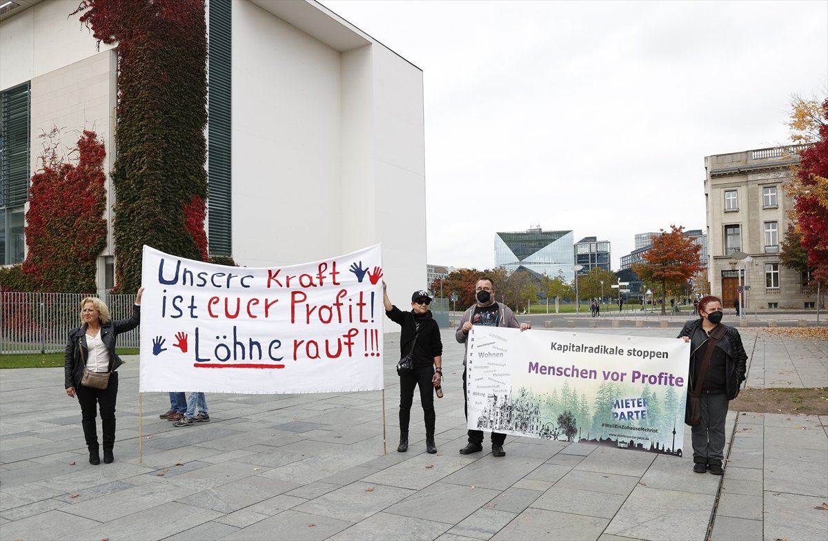 Almanya’da artan fiyatlar protesto edildi #1