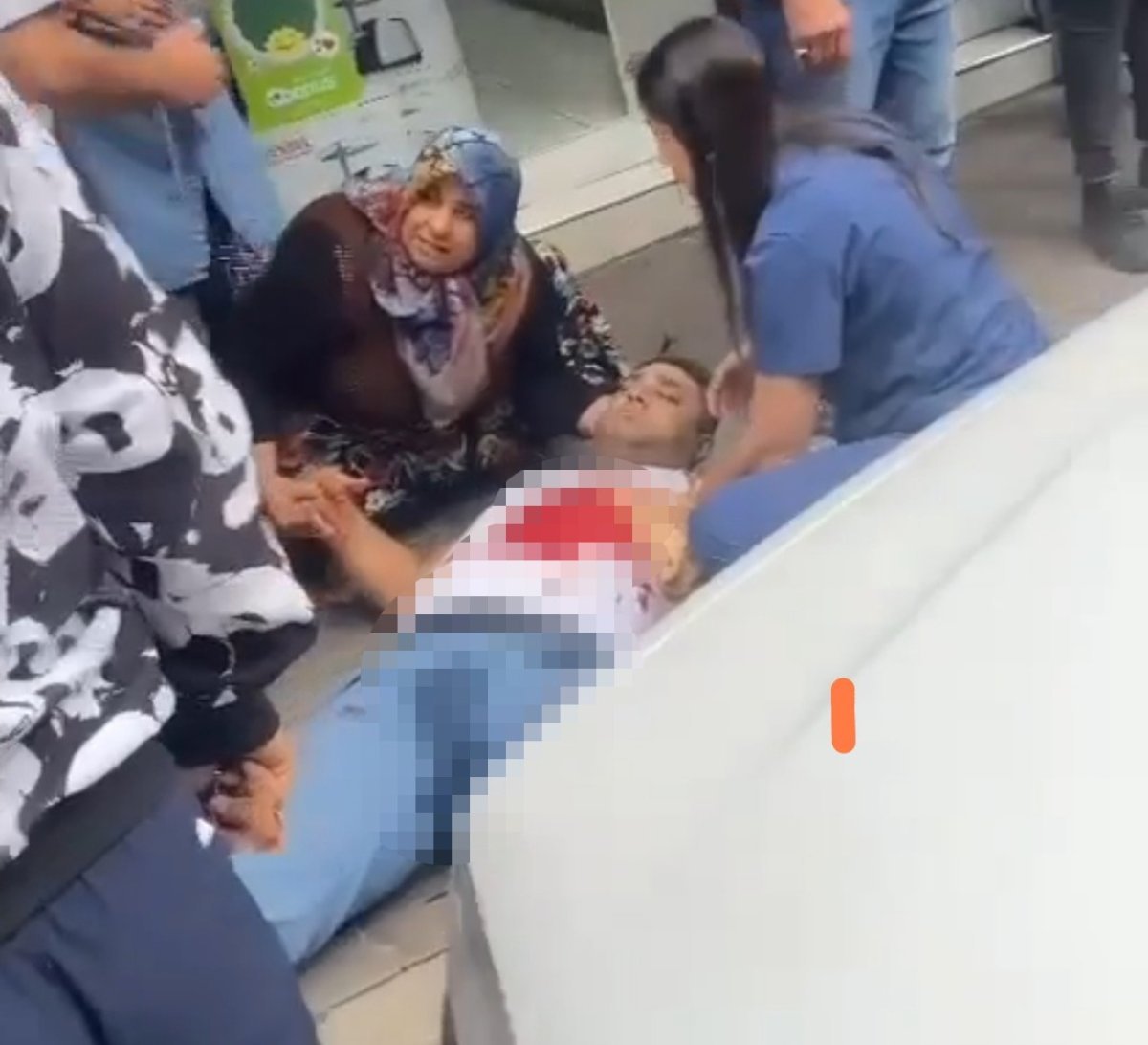 Gaziantep te öldürülen otobüs şoförünün saldırıya uğradığı anlar kamerada  #1