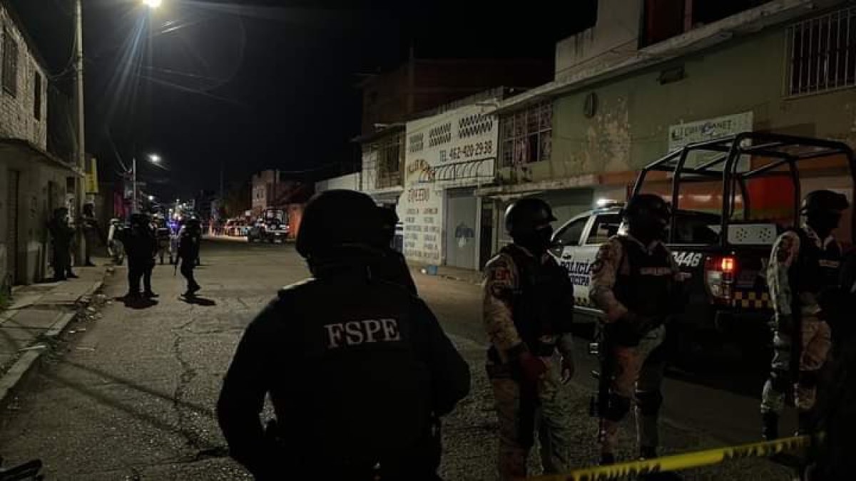 Gun attack on bar in Mexico: 12 dead 3 injured #1