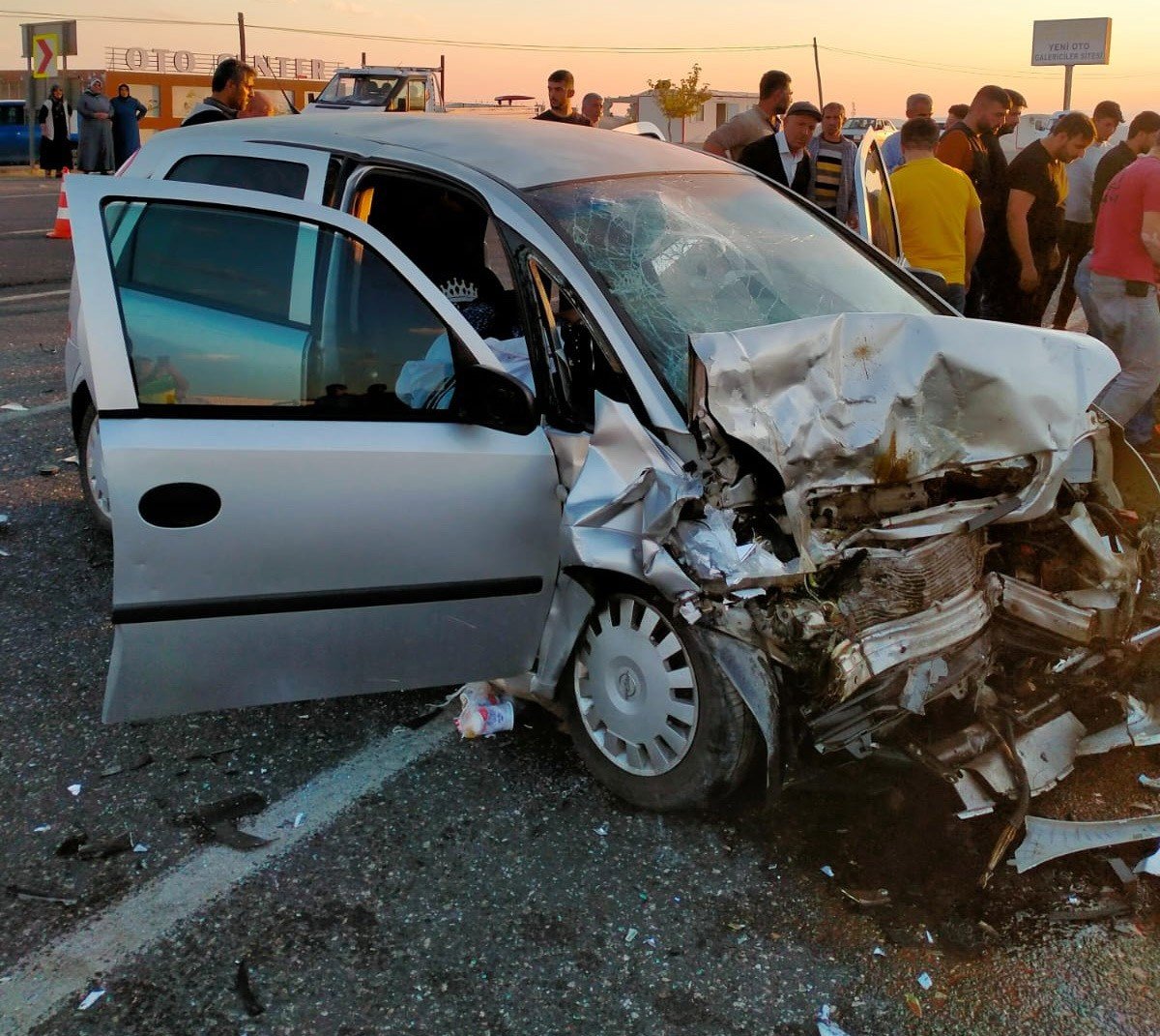 Adıyaman’da zincirleme kaza: 1 ölü, 10 yaralı #2