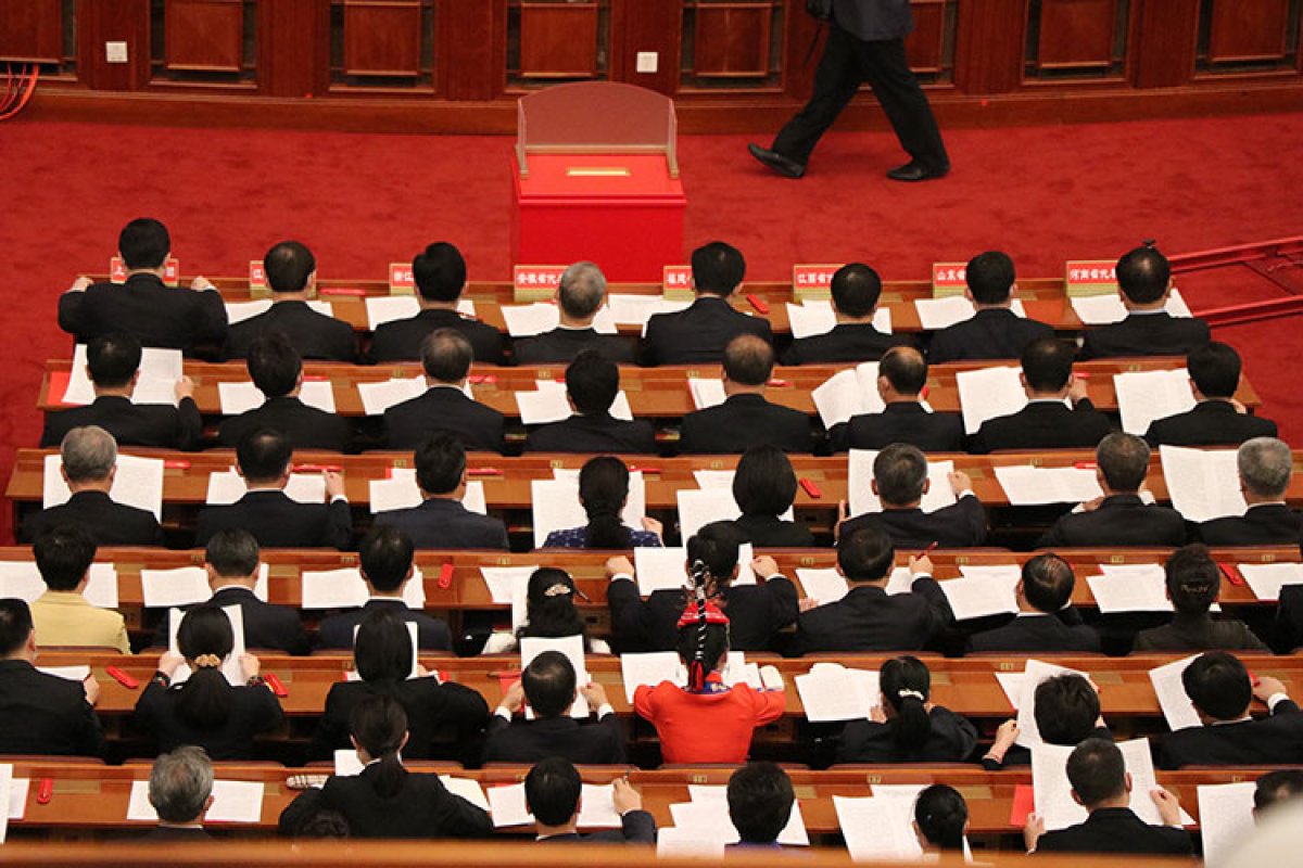 Çin in eski lideri Hu Cintao, Ulusal Kongre de yaka paça dışarı çıkarıldı #2