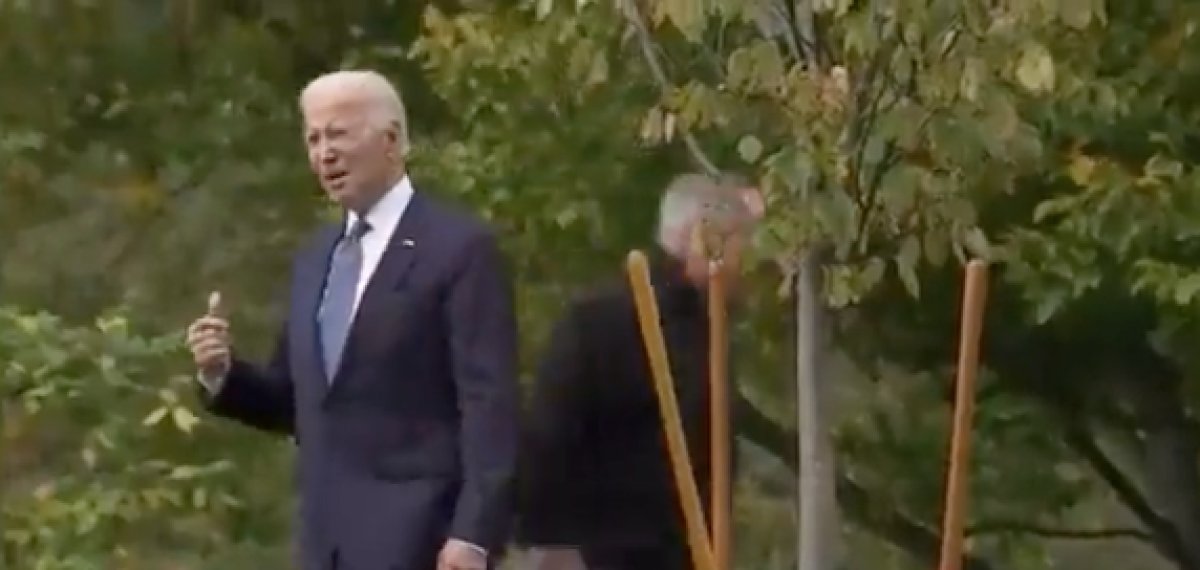 Joe Biden, Beyaz Saray da yolunu şaşırdı #2