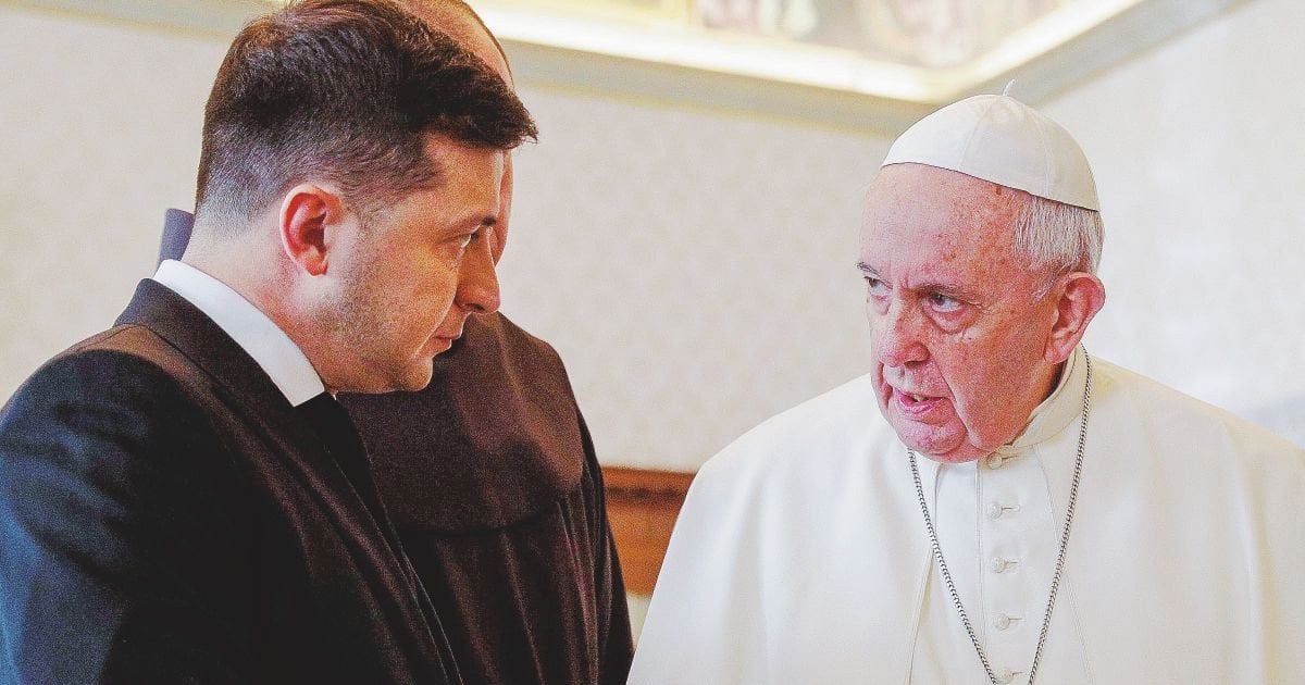 Pope's offer to Putin and Zelensky to meet at the Vatican #2