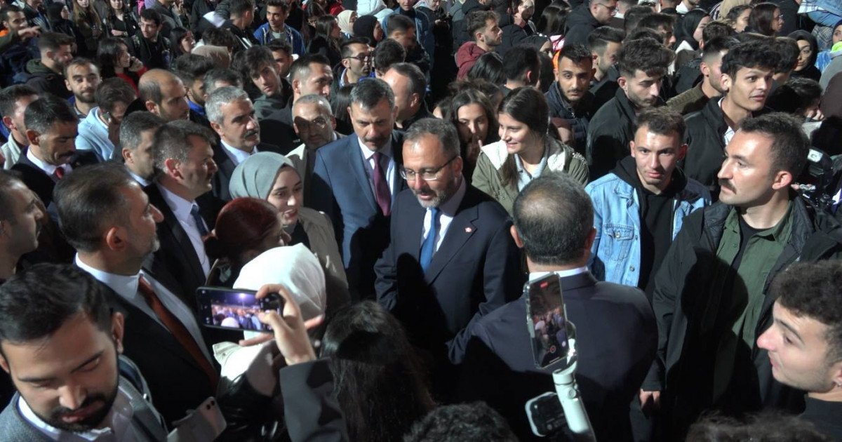 Mehmet Muharrem Kasapoğlu: Öğrencilerimizin yüzde 92’si yurtlara yerleştirildi #1