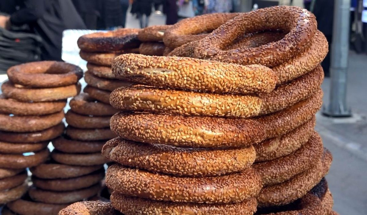 Samsunlu vatandaşlardan Yunanistan a simit tepkisi #3