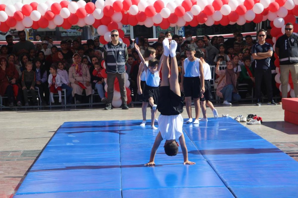 Suriye nin sınır komşusu Kilis te 29 Ekim coşkusu #1