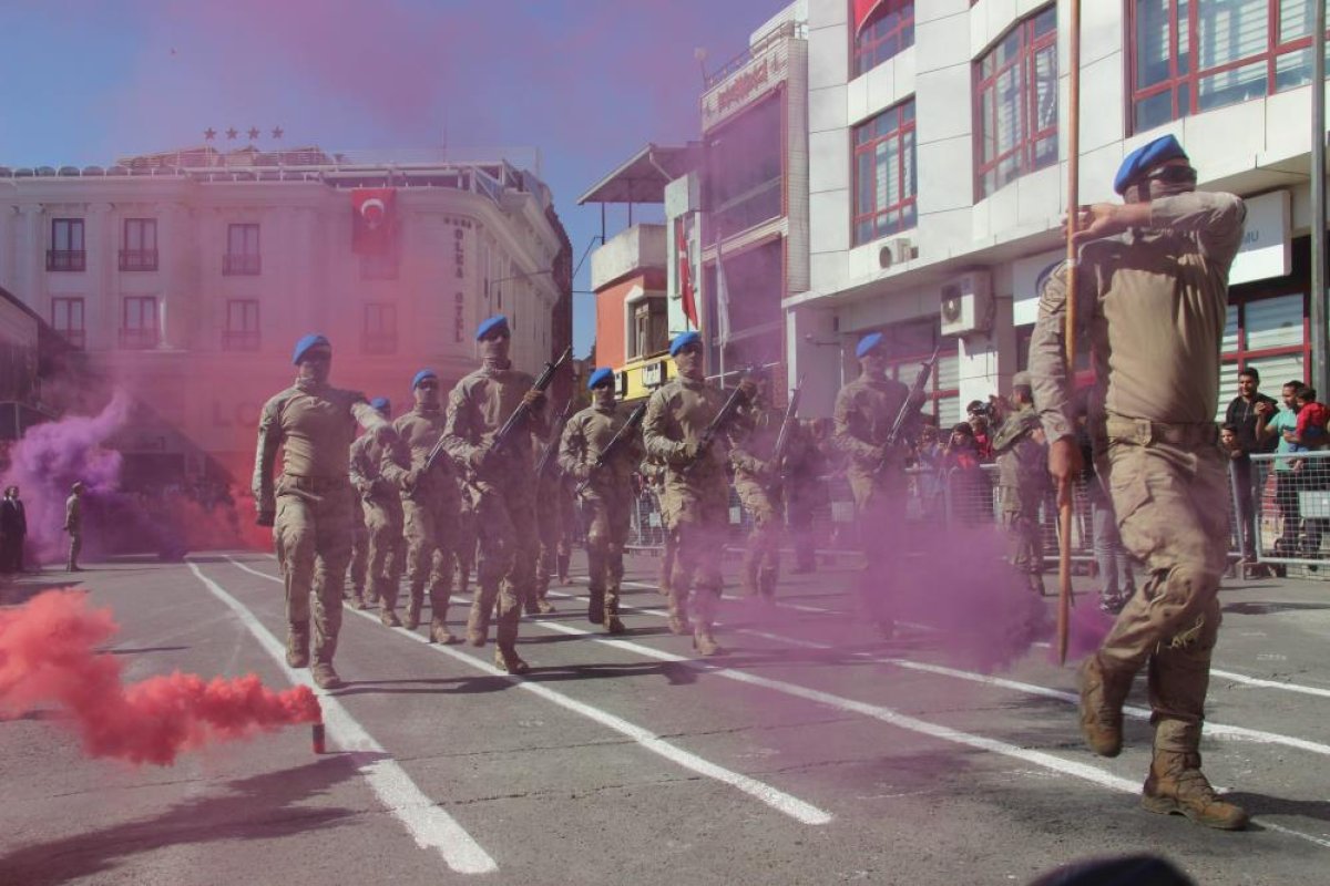 Suriye nin sınır komşusu Kilis te 29 Ekim coşkusu #3