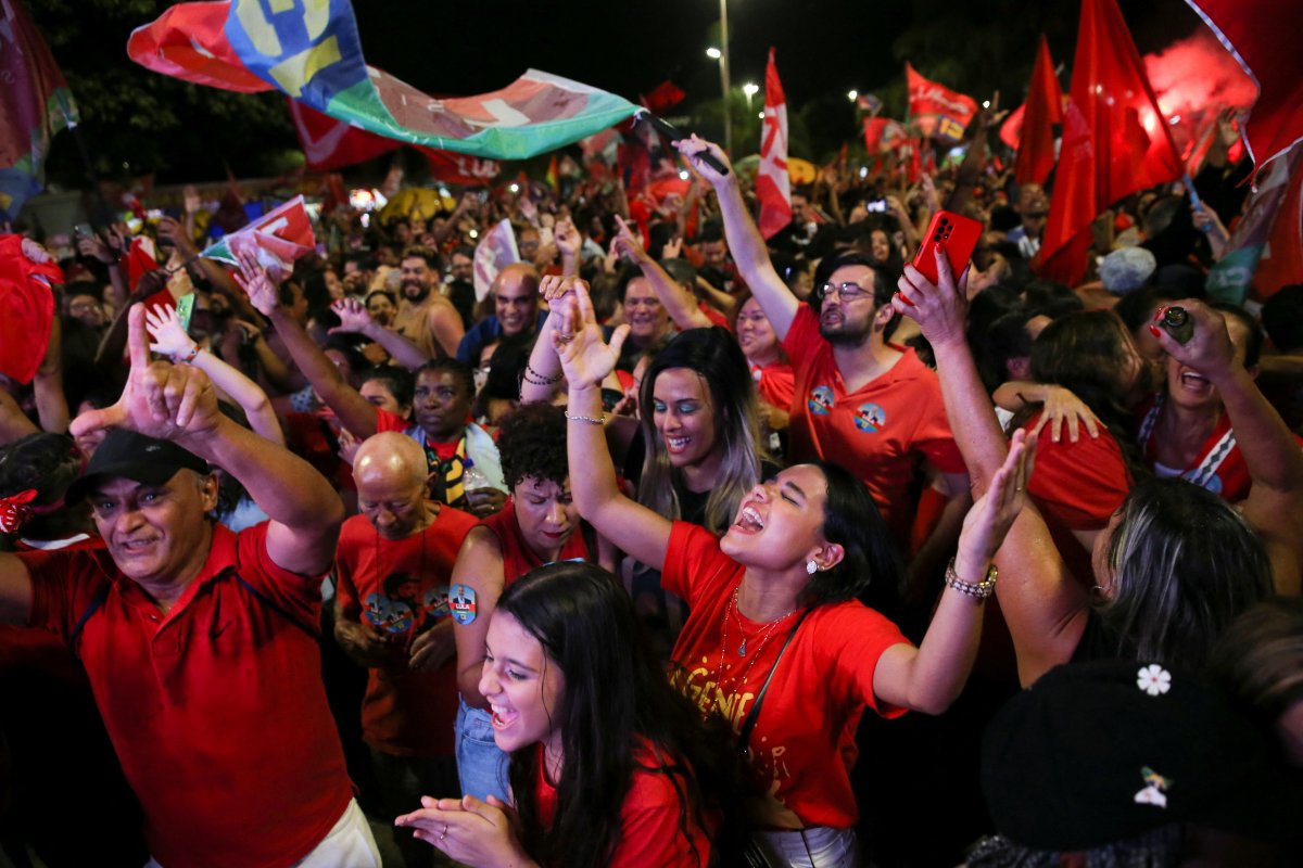 Brezilya da başkanlık seçimini Lula kazandı #6