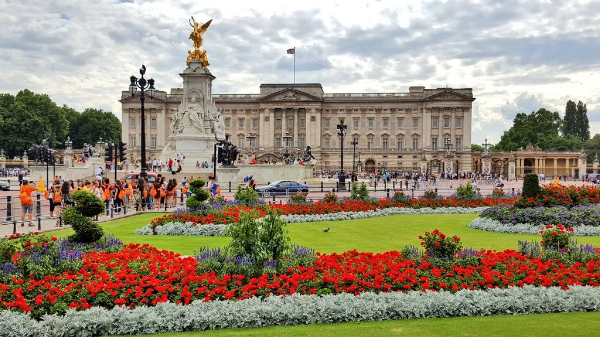 Kral Charles, Buckingham Sarayı na bahçe müdürü alımı için ilan verdi #2