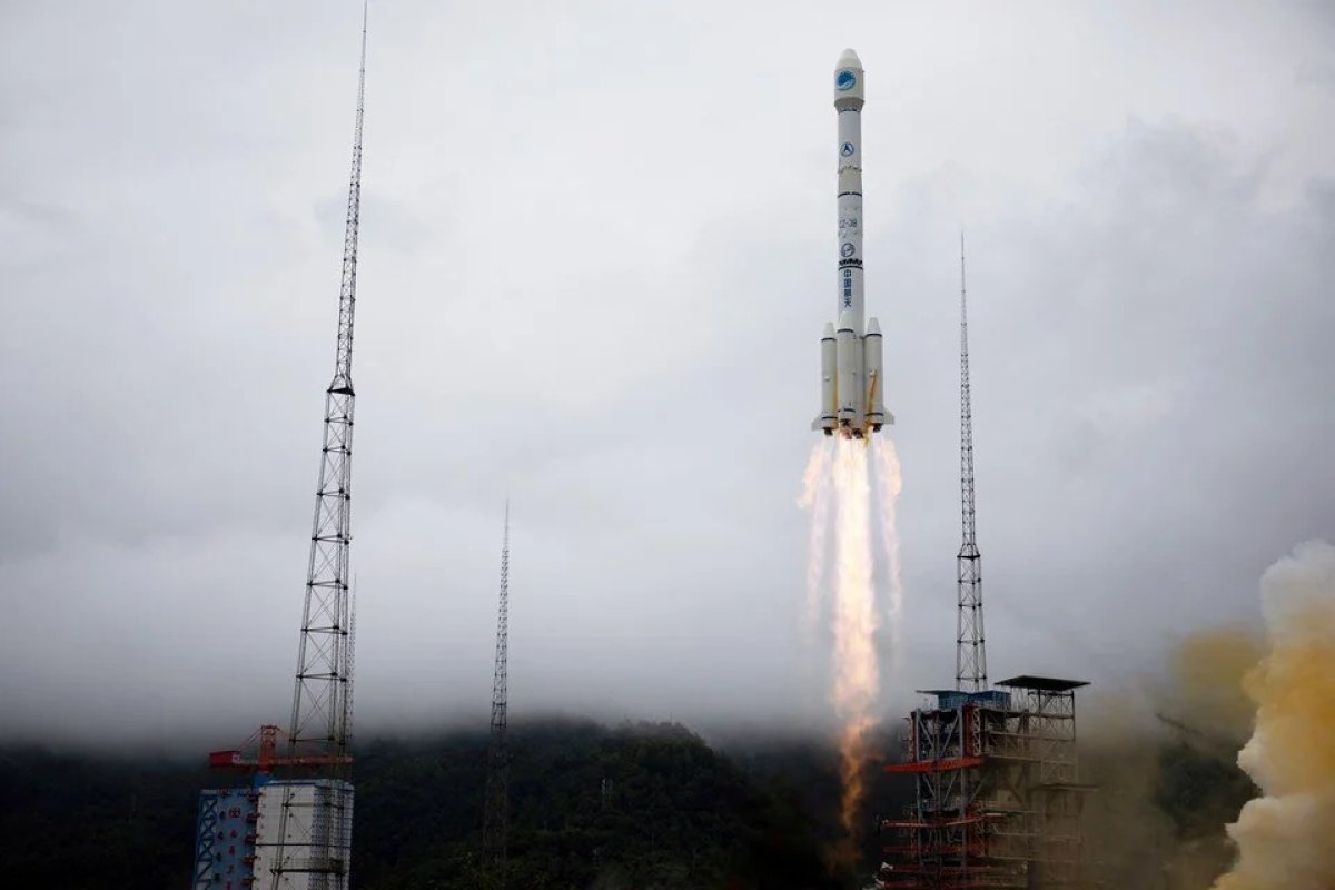 Çin, kritik iki roket ateşleme sistemini test etti #1