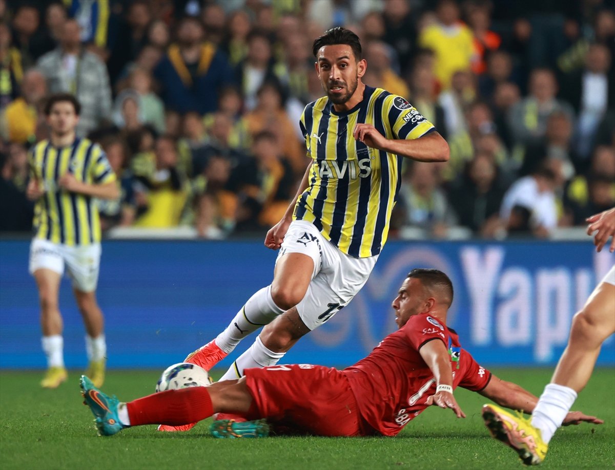 Fenerbahçe, Sivasspor u tek golle mağlup etti #5