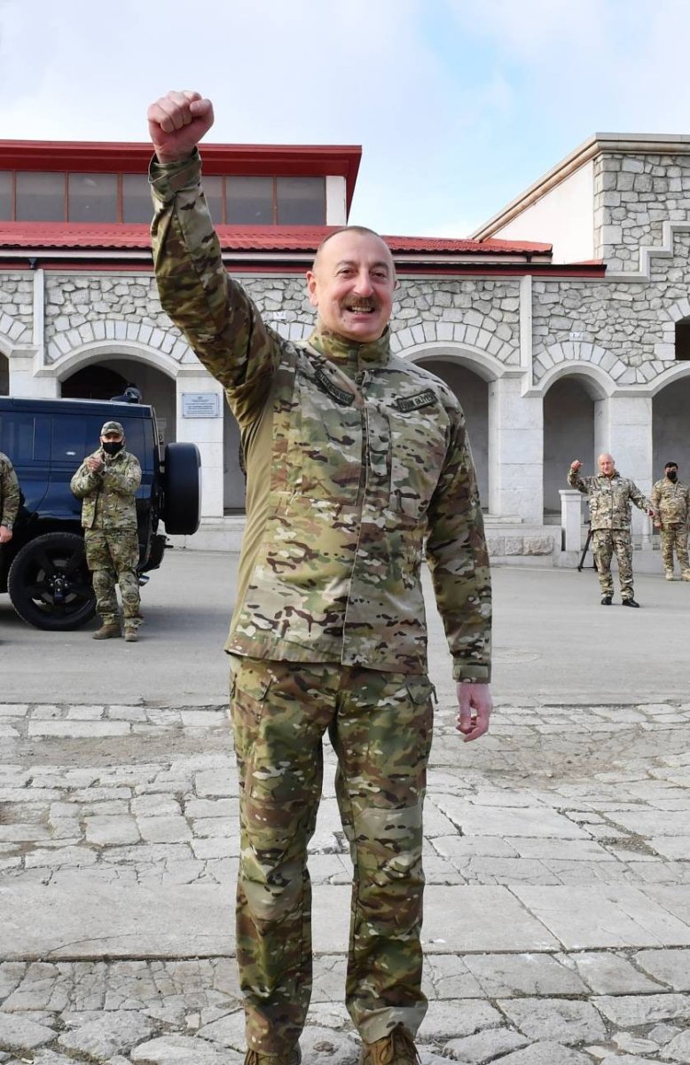 İlham Aliyev: Bizi zafere götüren vatan sevgisiydi #11