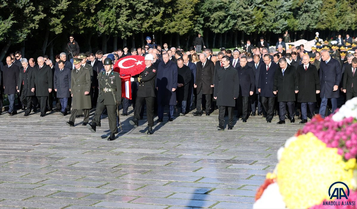 Devlet erkanı Anıtkabir de #11