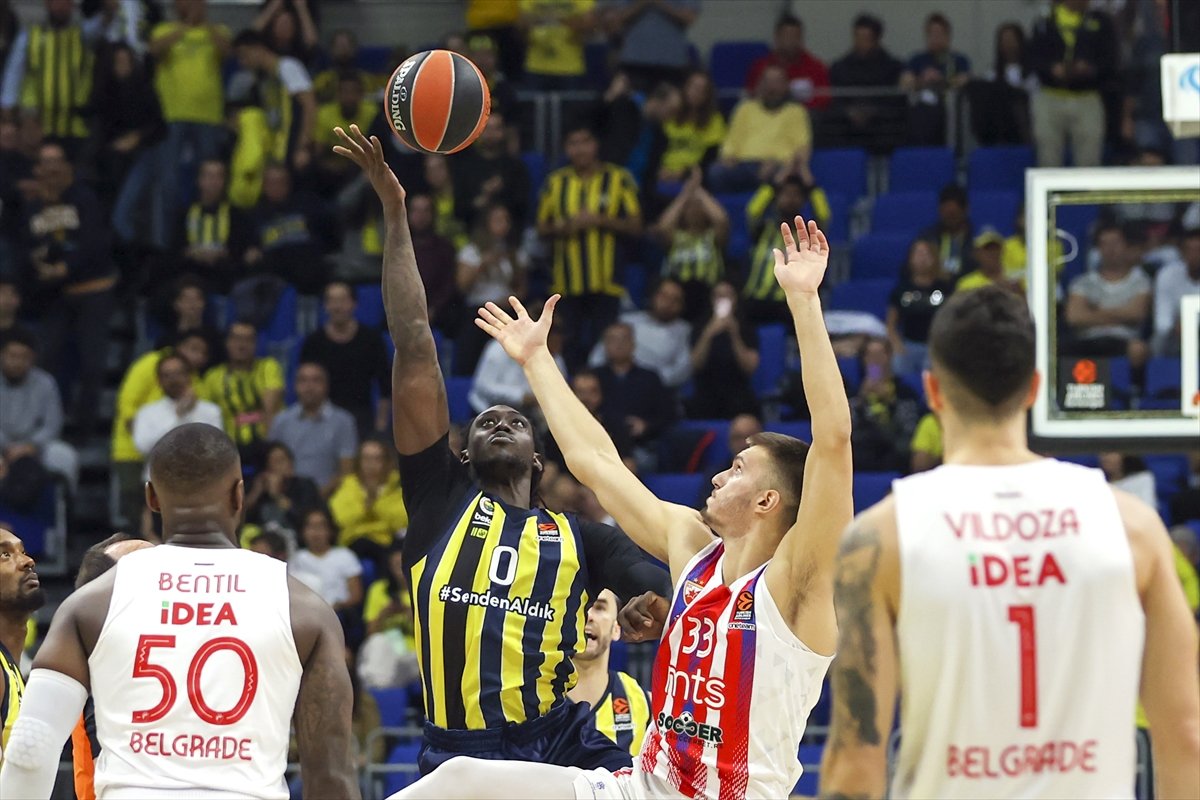 Fenerbahçe den EuroLeague de 6. galibiyet #1