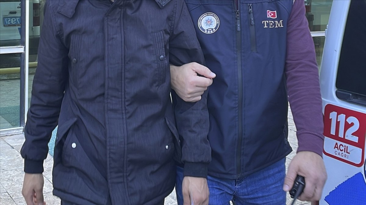 İstanbul da DEAŞ operasyonu: 2 gözaltı  #1