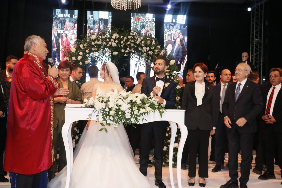 Adana da Kemal Kılıçdaroğlu ve Meral Akşener nikah şahidi oldu #3