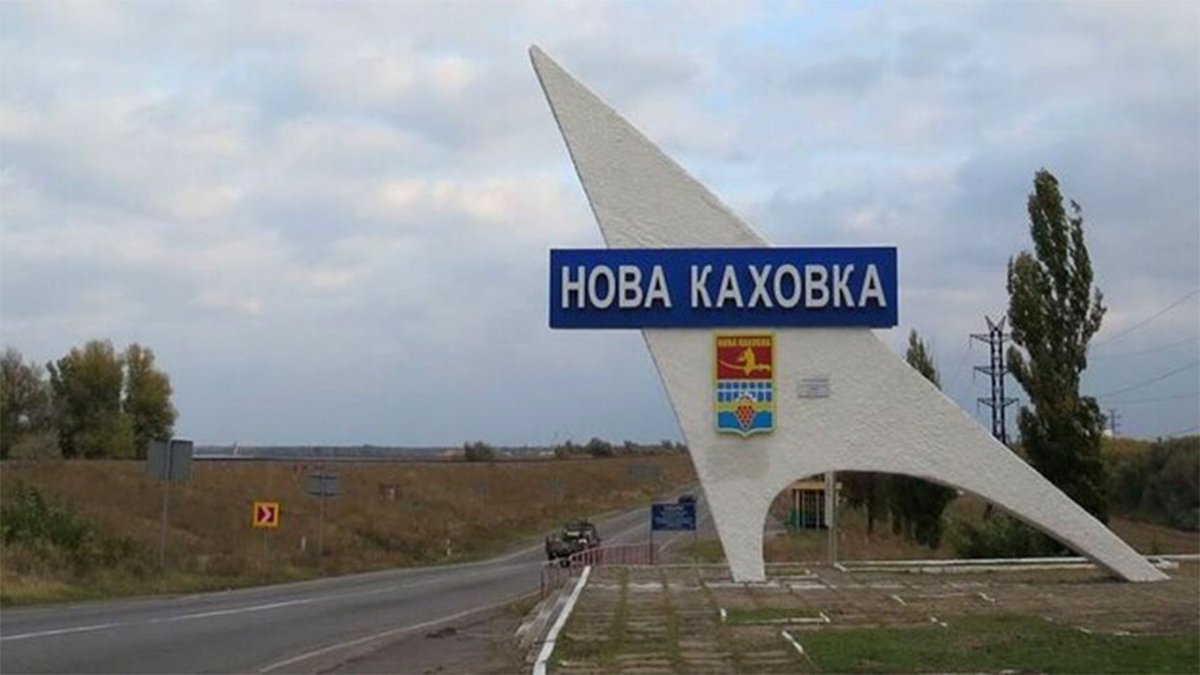 Herson daki Rus yanlısı Nova Kahovka yönetimi kentten çekildi #1
