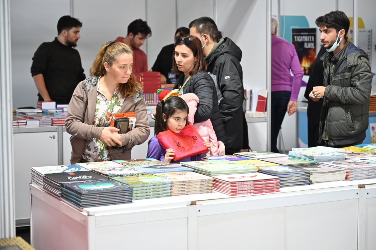 Das Buchfestival in Bursa startete mit Enthusiasmus #1