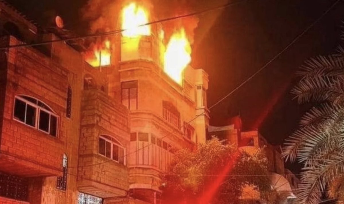 Gazze de apartman yangını: 21 ölü #1