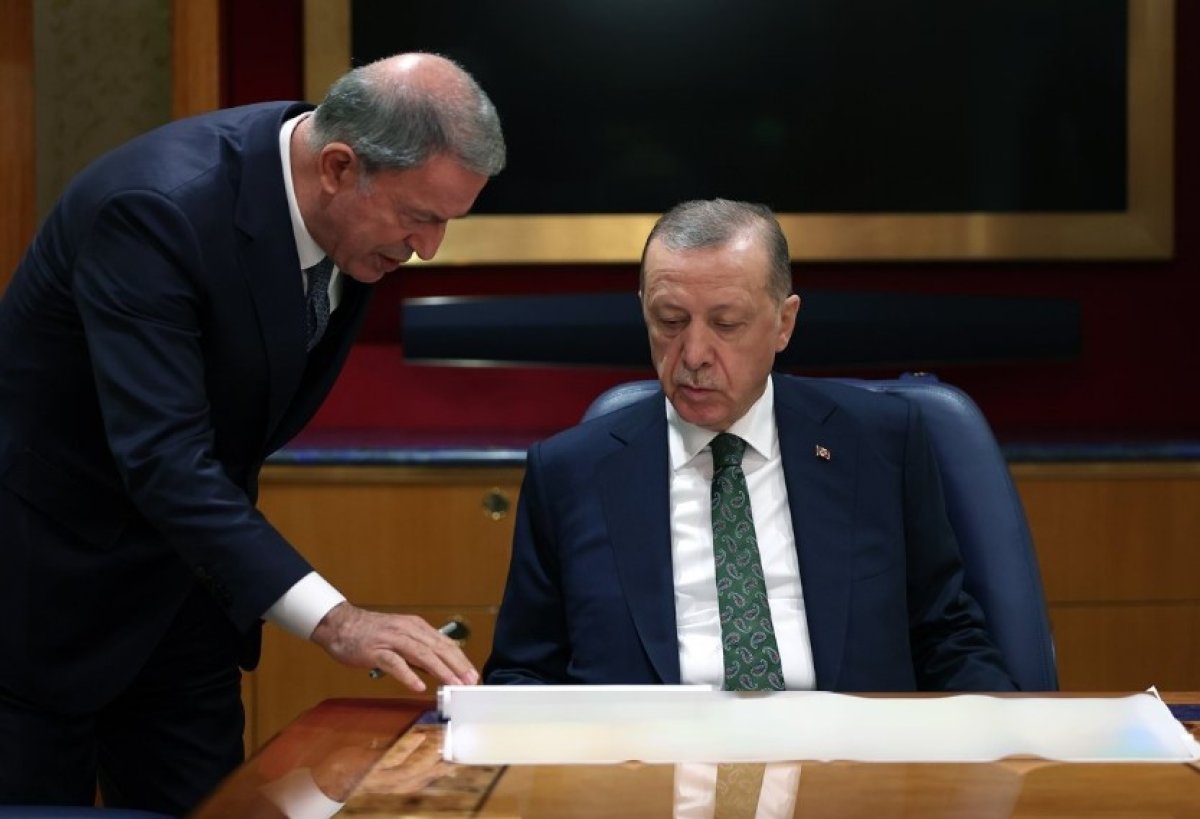 Cumhurbaşkanı Erdoğan, Hulusi Akar dan harekat bilgisi aldı #5