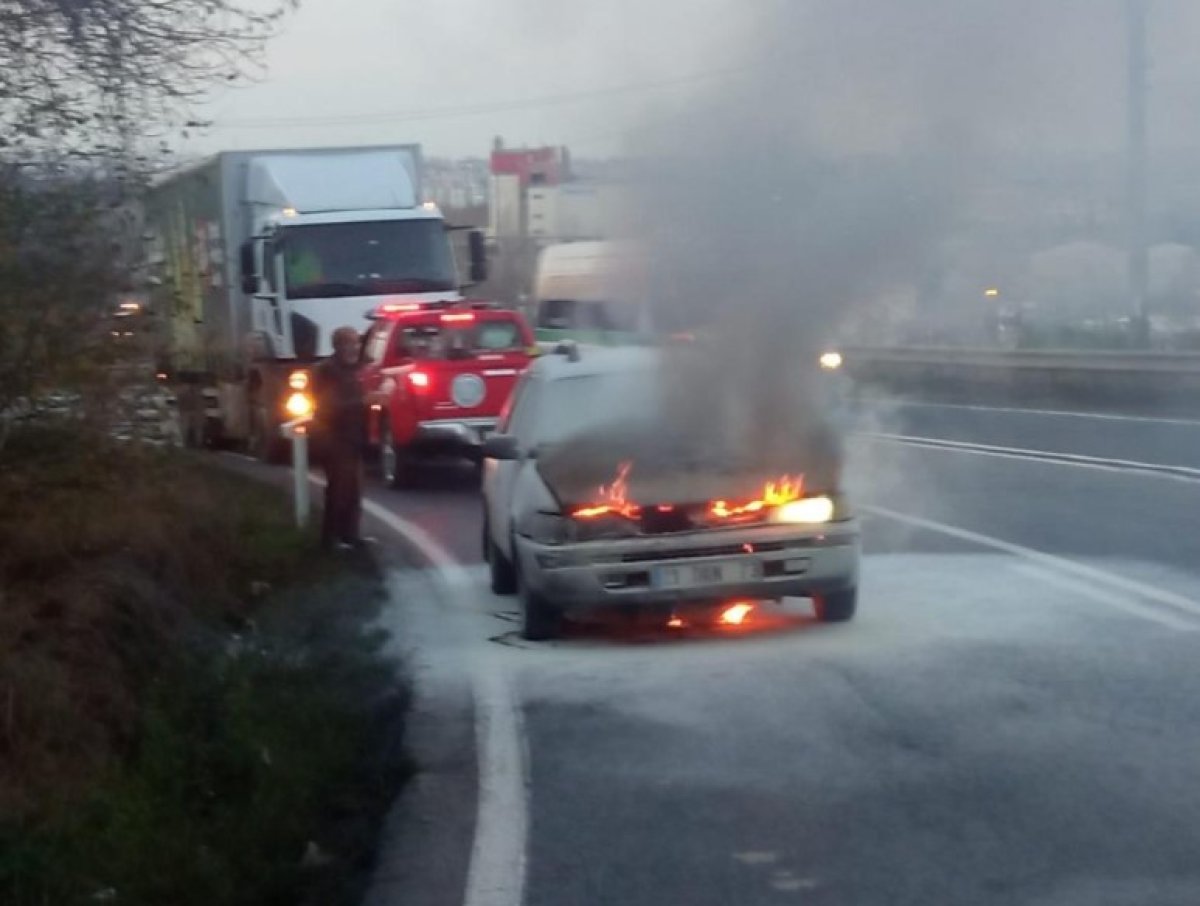 Tekirdağ da seyir halindeki LPG’li otomobilde yangın  #2