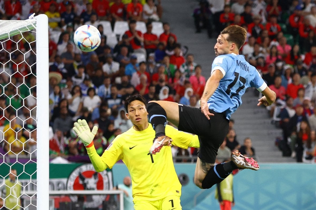Uruguay ile Güney Kore golsüz berabere kaldı #6