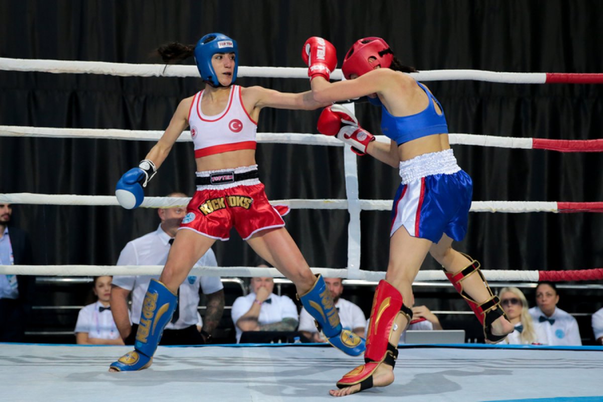 Teğmen Zeliha Doğan, kick boksta da Avrupa şampiyonu oldu #2