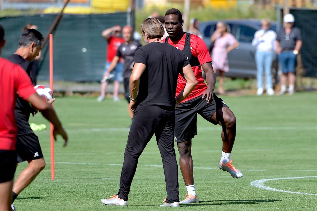 Mario Balotelli yine Adana Demirspor a haber yolladı #1