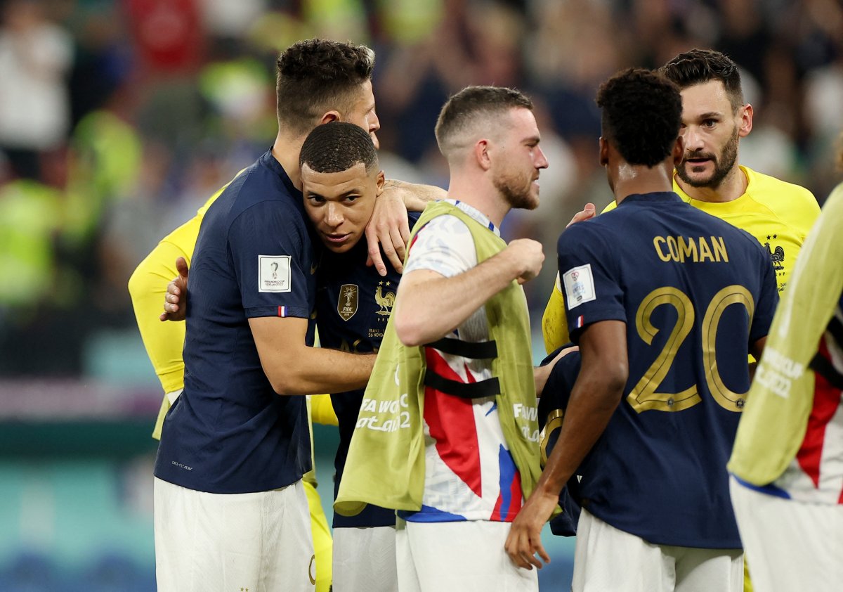 Dünya Kupası nda son 16 ya kalan ilk takım Fransa oldu #2