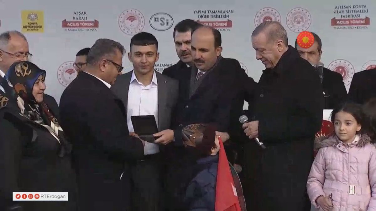 Cumhurbaşkanı Erdoğan ın kendisini eve davet eden çocukla diyaloğu #2