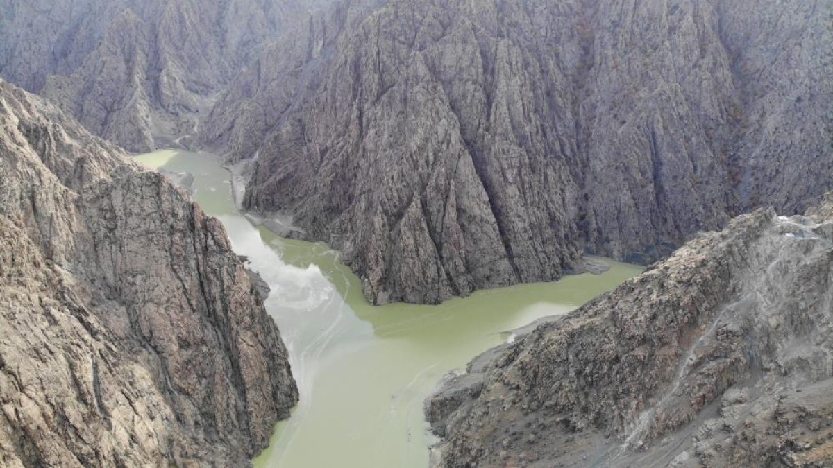 Yusufeli Barajı’nda sular bir haftada 30 metre yükseldi #2