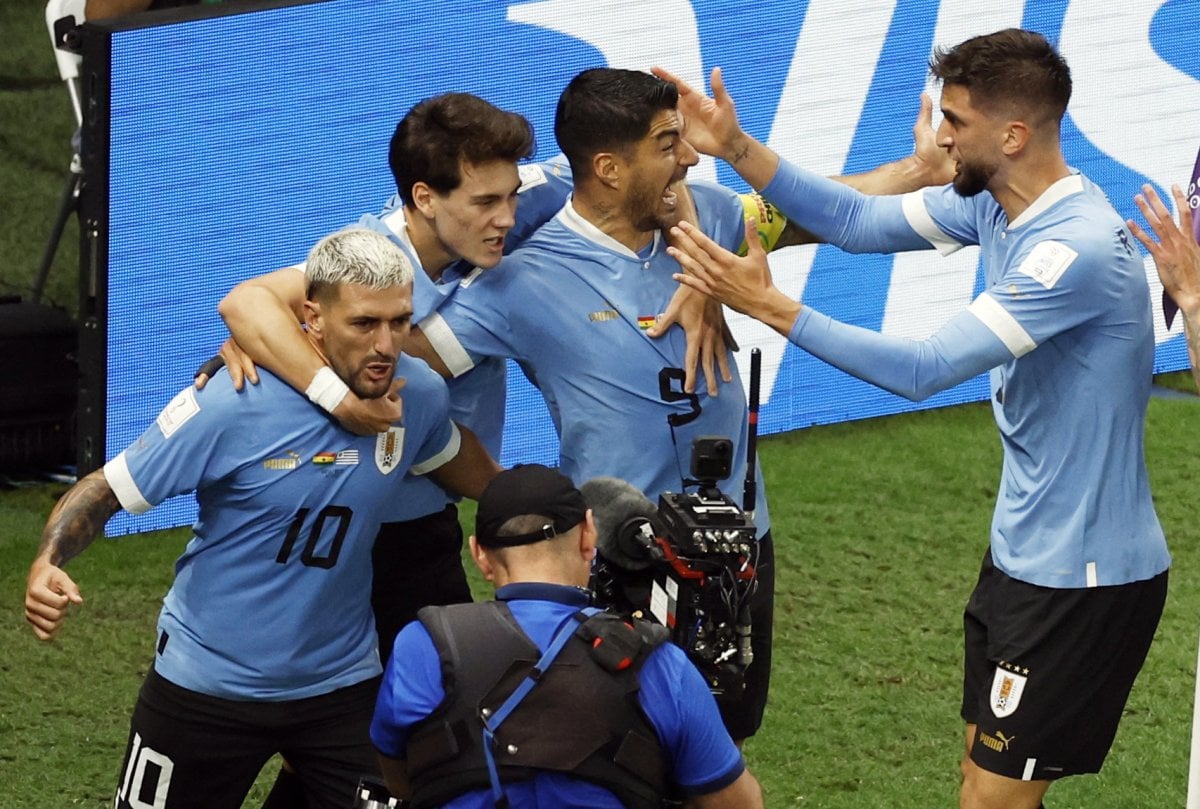 Uruguay, Gana yı yenmesine rağmen elendi #2