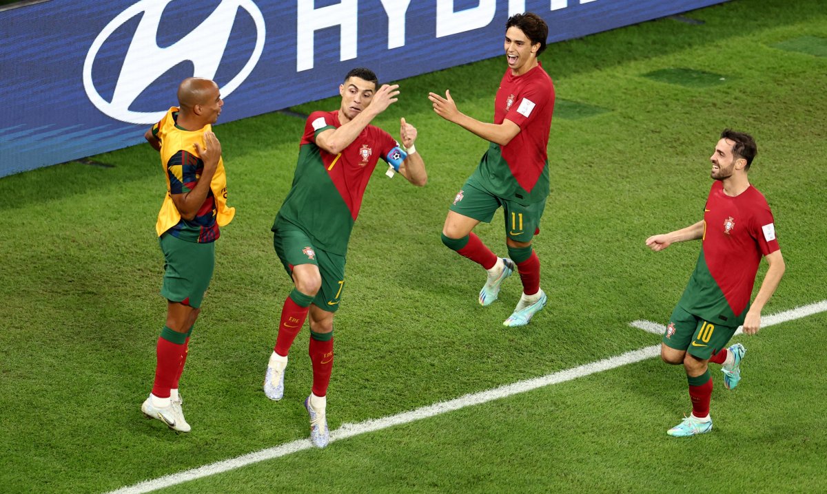Portekizliler, Cristiano Ronaldo yu ilk 11 de istemiyor #2