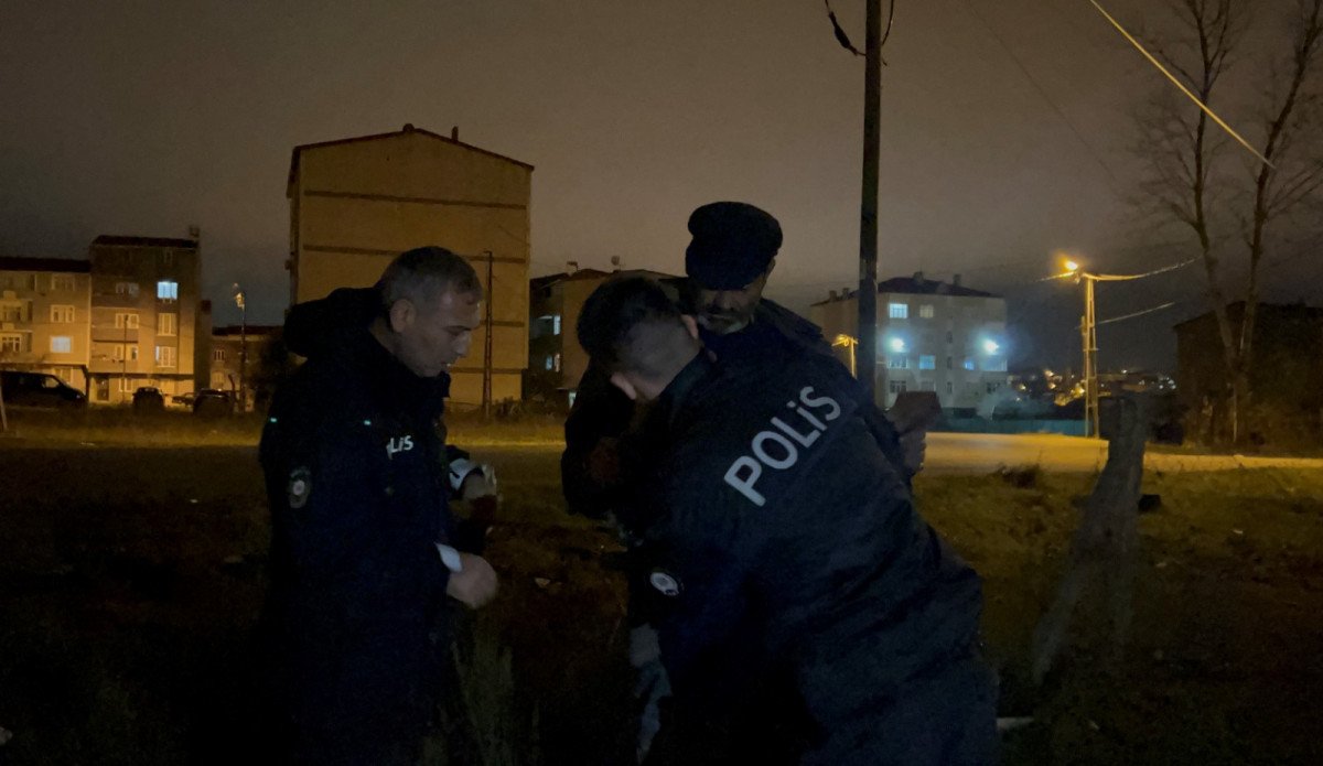 Arnavutköy’de, eşi terk edince evini ateşe verdi  #2