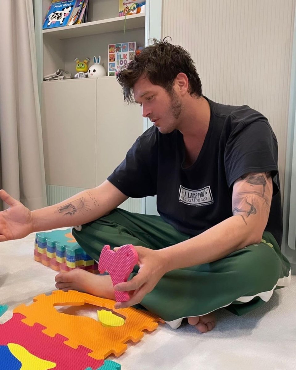 Başak Dizer ve Kıvanç Tatlıtuğ evini gösterdi #6