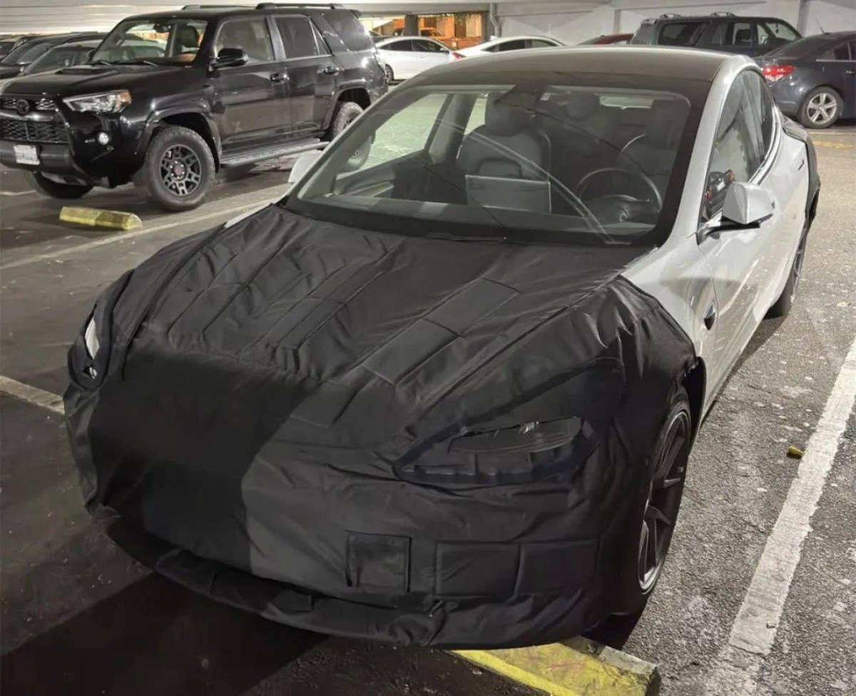 tesla model 3