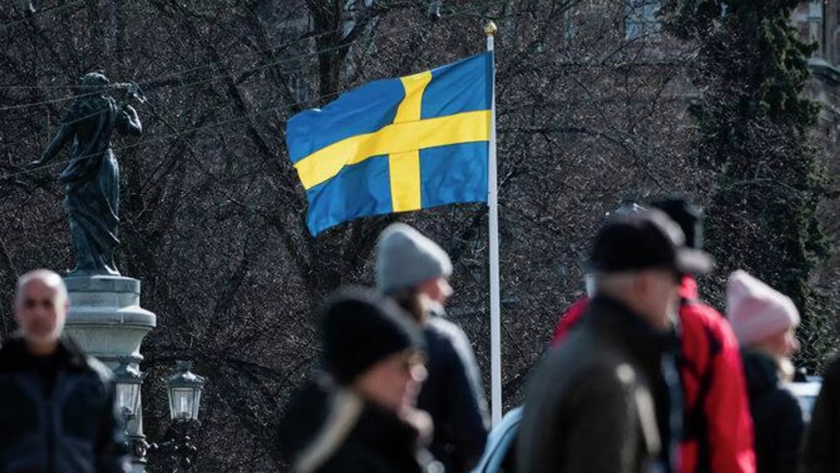 İsveç Danıştayı, başörtüsü yasağının iptali kararını onayladı #2
