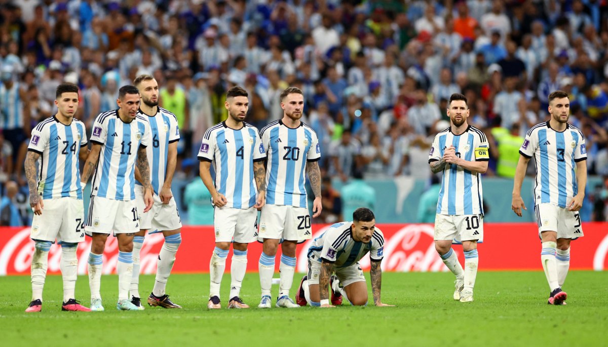 Hollanda yı penaltılarda deviren Arjantin yarı finalde #15