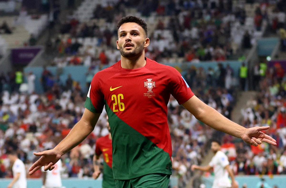 ManU, Ronaldo yu yedek bırakan Gonçalo Ramos u transfer ediyor #1