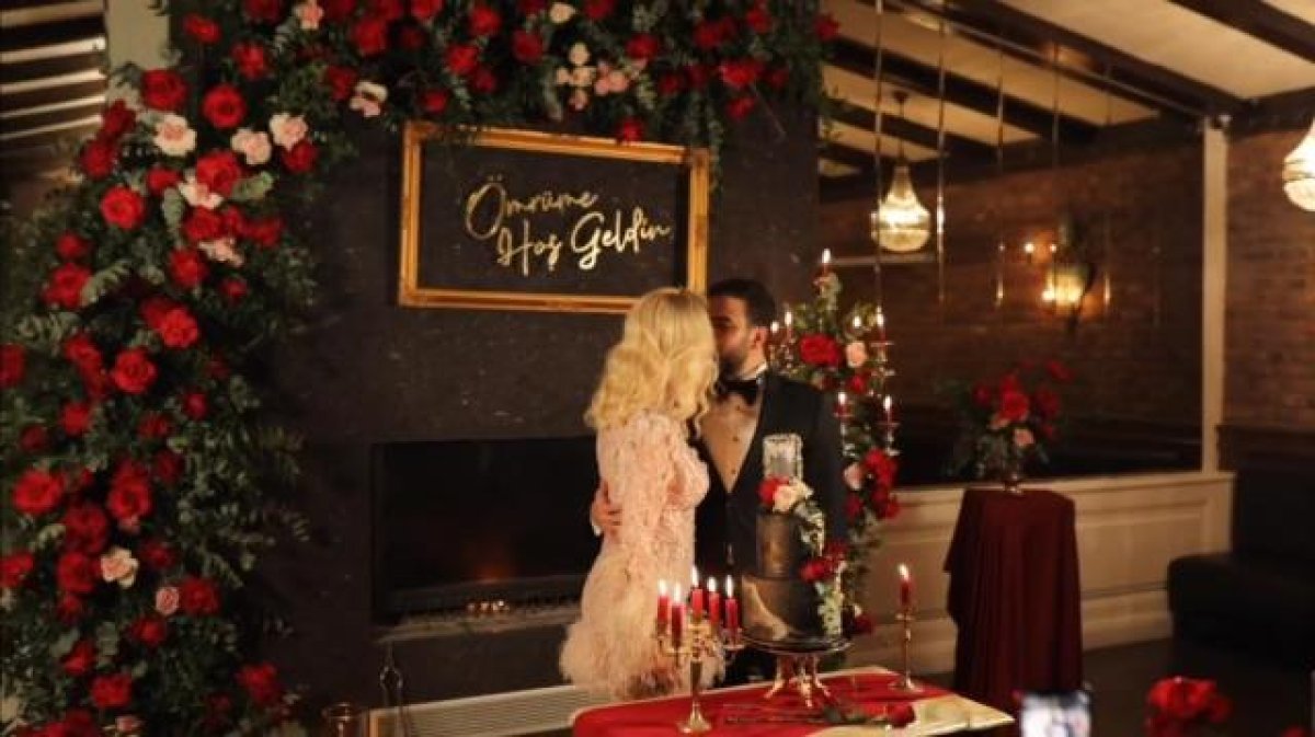 Seda Sayan, Çağlar Ökten i öpmeye doyamadı #6