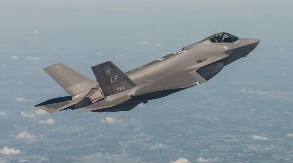 Almanya, F-35 tipi savaş uçağı alımı için imzayı attı #2