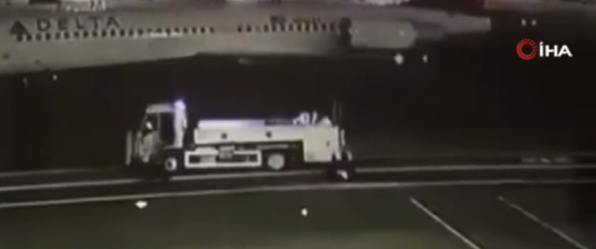 ABD’de hava yolu çalışanı kadına kamyon çarptı  #2