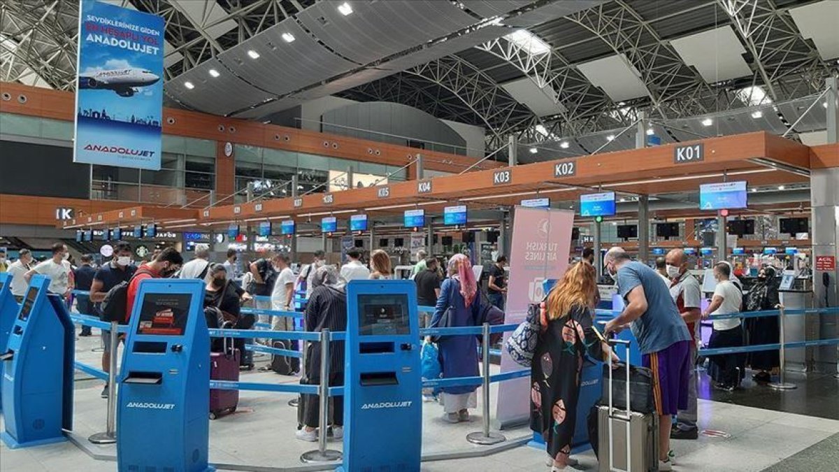 İstanbul havalimanlarının yolcusu 11 ayda  31 milyondan fazla arttı #3