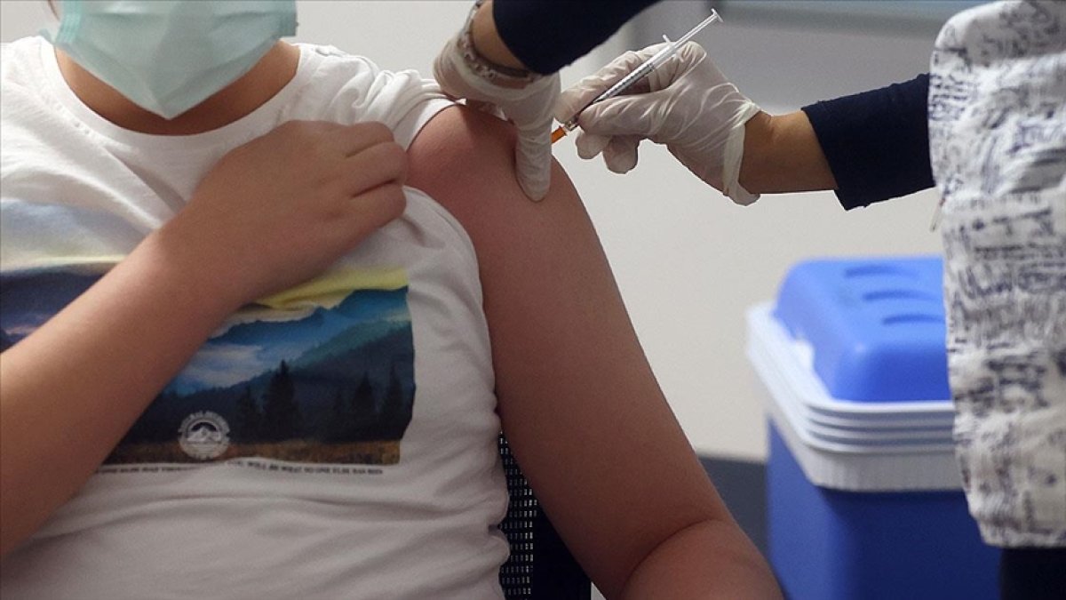 Fransa da, Pfizer-BioNTech aşısı bebek ve çocuklarda kullanılabilecek #1