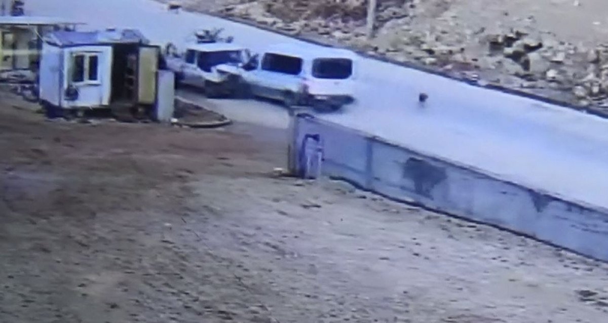 Gaziantep’te köpeğe çarpmamak için manevra yapan minibüs ölüme yol açtı #10