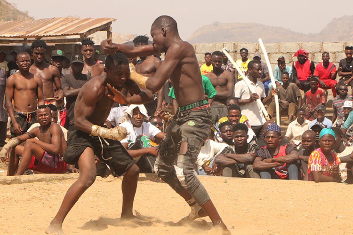 Nijerya nın geleneksel savunma sporu: Dambe #2