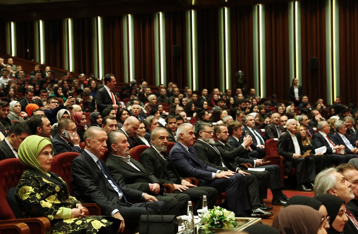 Cumhurbaşkanı Erdoğan: Türkiye Yüzyılı sanatın ve sanatçılarımızın yüzyılı olacak #3